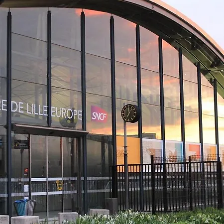 3 Bedroom With Parking & Balconies *