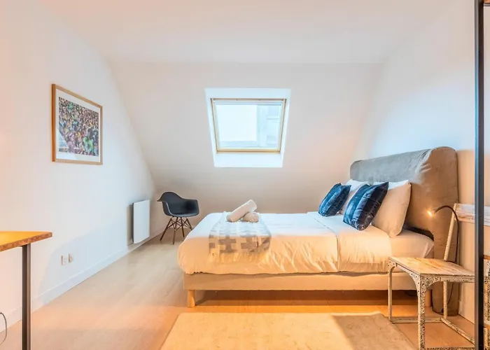 Apartamento 3 Bedroom With Parking & Balconies