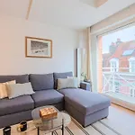 3 Bedroom With Parking & Balconies Апартаменты